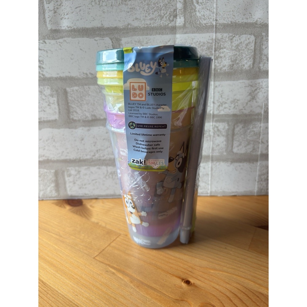 BLUEY Color Changing Tumblers Zak Everyday Smiles 4-Pack With Straws